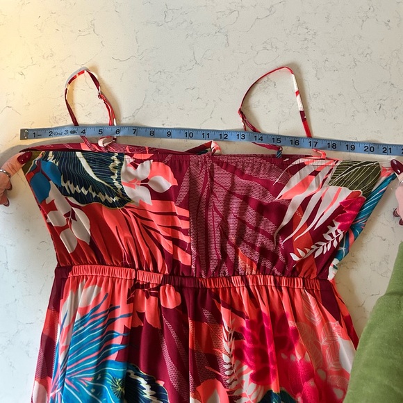 Express Tropical Floral Maxi Dress - Picture 11 of 15